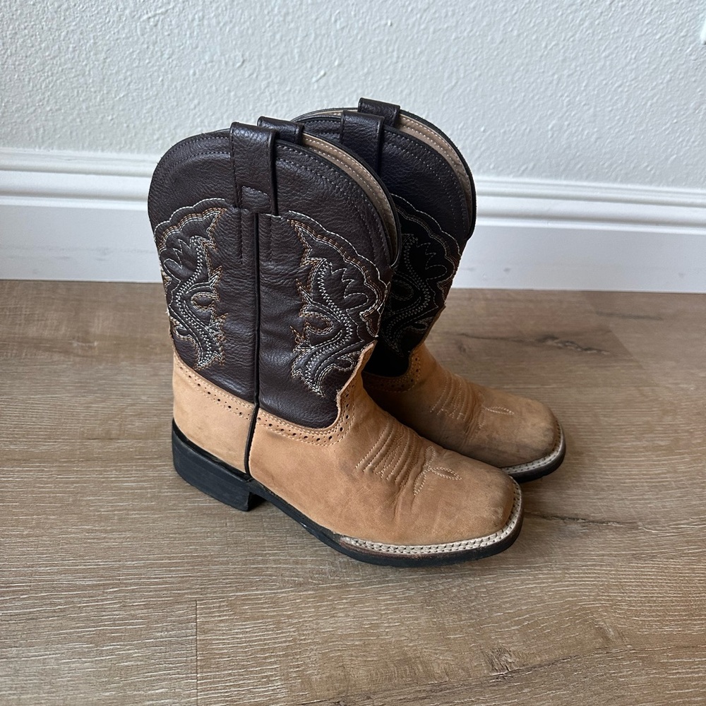 Kids Majoma Cowboy Boots Size 3